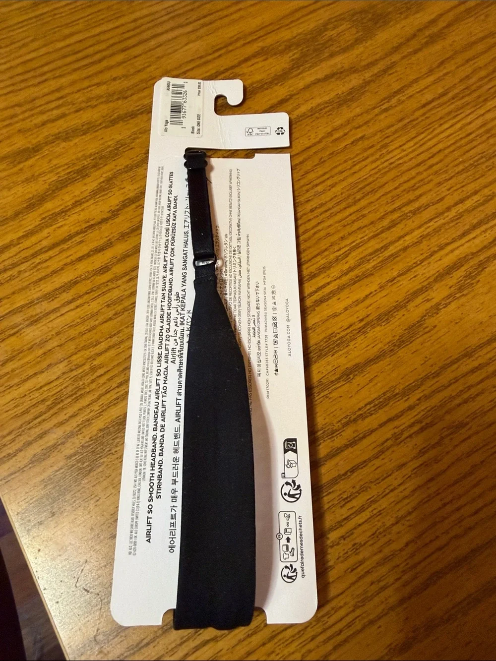 ALO Yoga Black Headband with Branded Tag